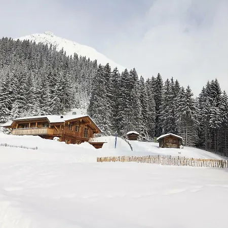 Daire Haus Maria Larcher Bach (Tyrol)