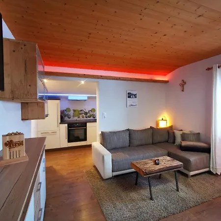 Appartamento Haus Maria Larcher Bach (Tyrol)