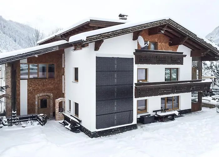 Haus Maria Larcher Apartment