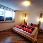 Haus Maria Larcher Appartement *